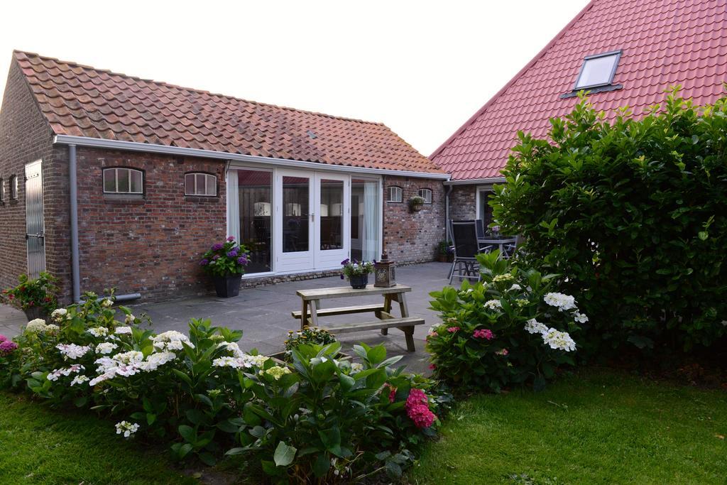 Appartementen Verhuur De Trijehoek Stiens Exteriér fotografie